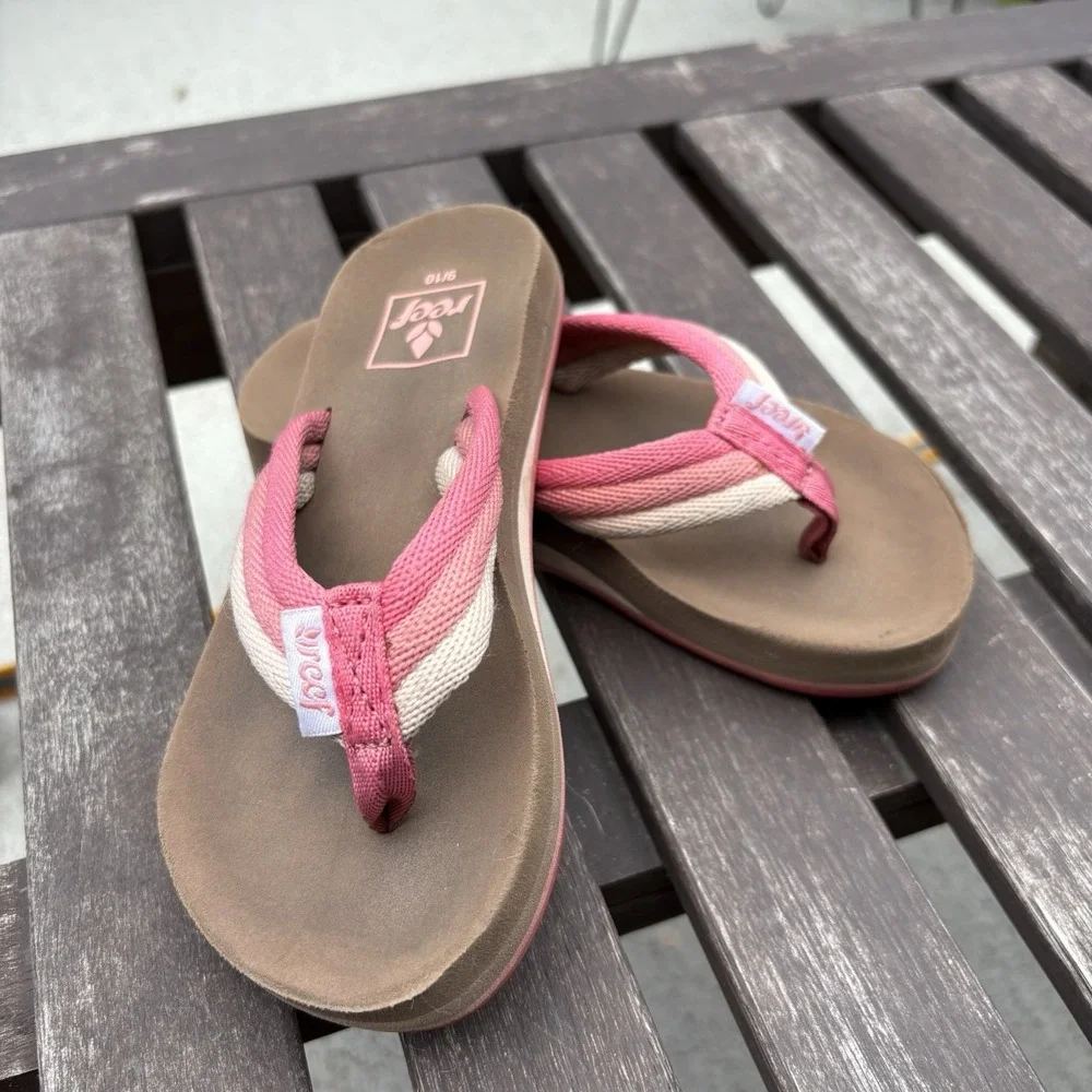 Reef Kids 9/10 Brown Pink Flip Flop Sandals Beach Boho Woven Straps